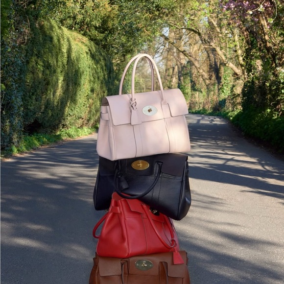ISO Mulberry Bayswater in the Scarlet color - small grain leather! - Picture 1 of 2